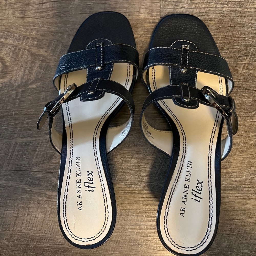 Anne Klein Halen Navy Leather Slip-On Sandals - Picture 6 of 10